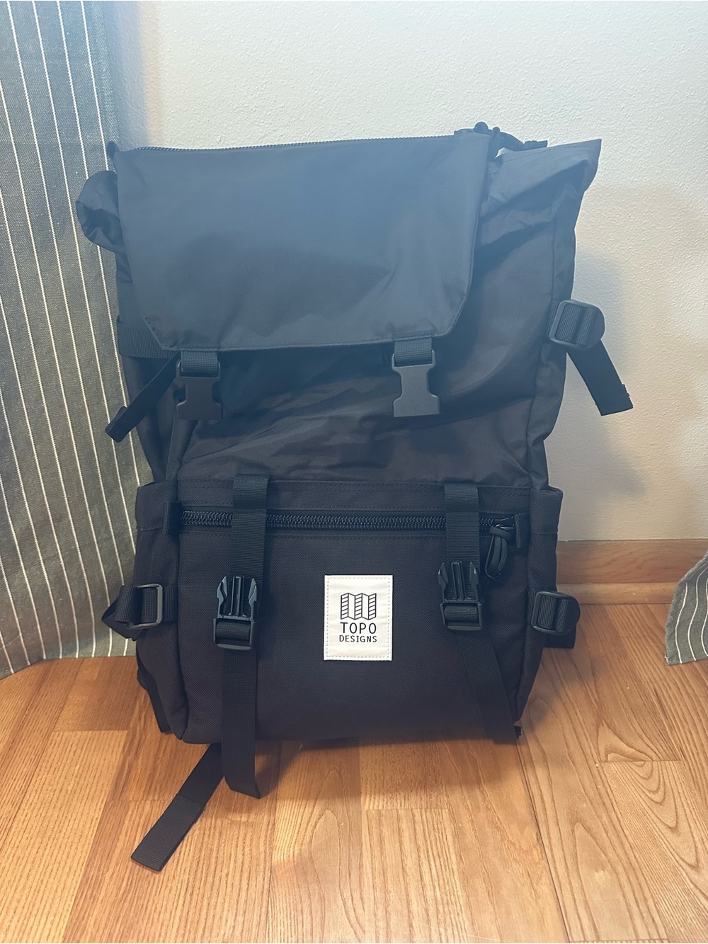 Topo Designs Black Rover Pack Classic Backpack - Picture 7 of 8
